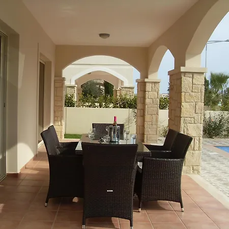 מלון דירות Aphrodite Sands מנדריה
