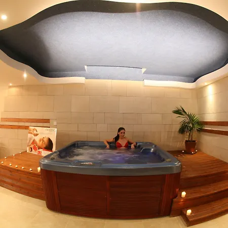 Aphrodite Sands Apartahotel