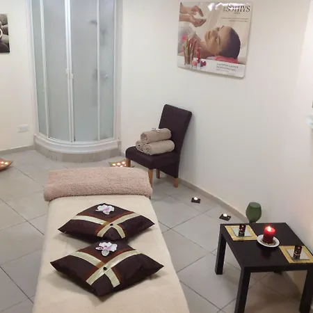 Aparthotel Aphrodite Sands 4*